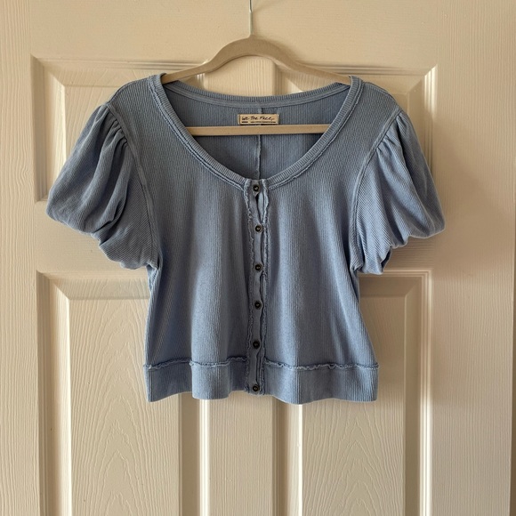 We the Free Molly T-Shirt - Cropped Puff Sleeves - Picture 6 of 8